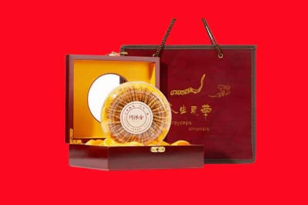 诚信求购:东莞黄江镇高价回收冬虫夏草是按克吗